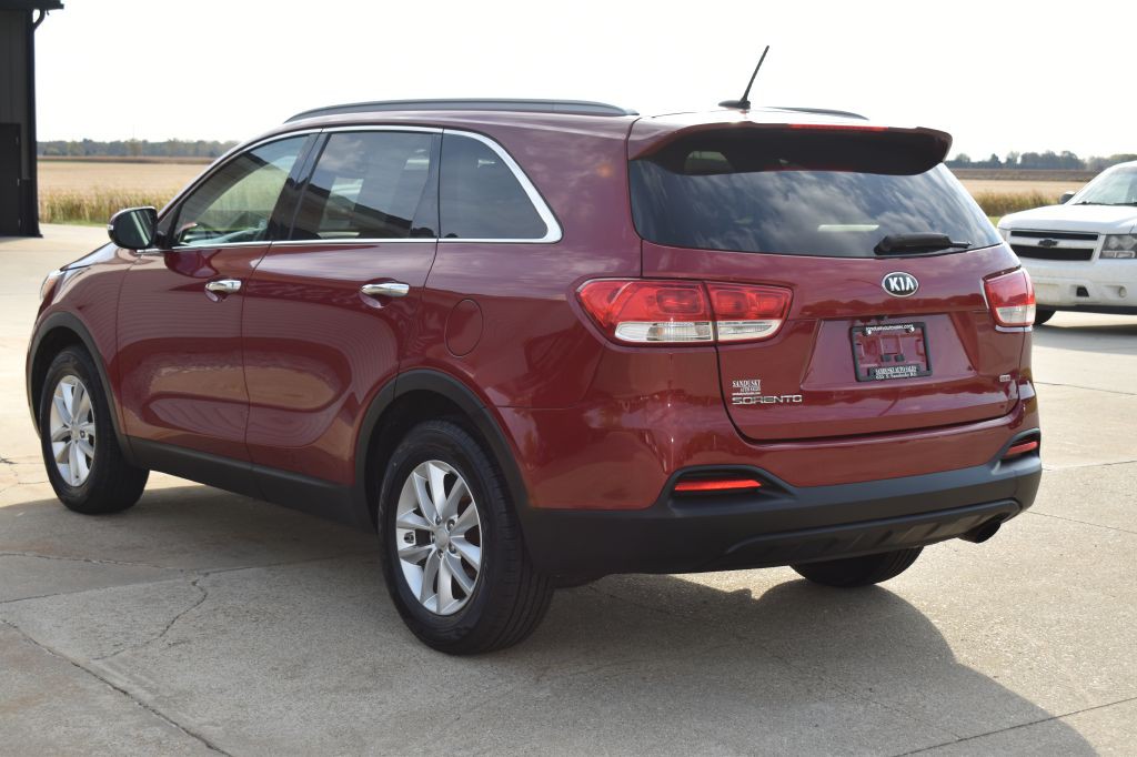2017 Kia Sorento Image 5