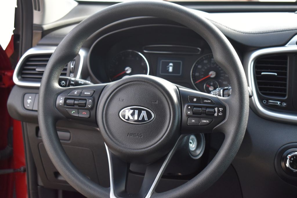 2017 Kia Sorento Image 19