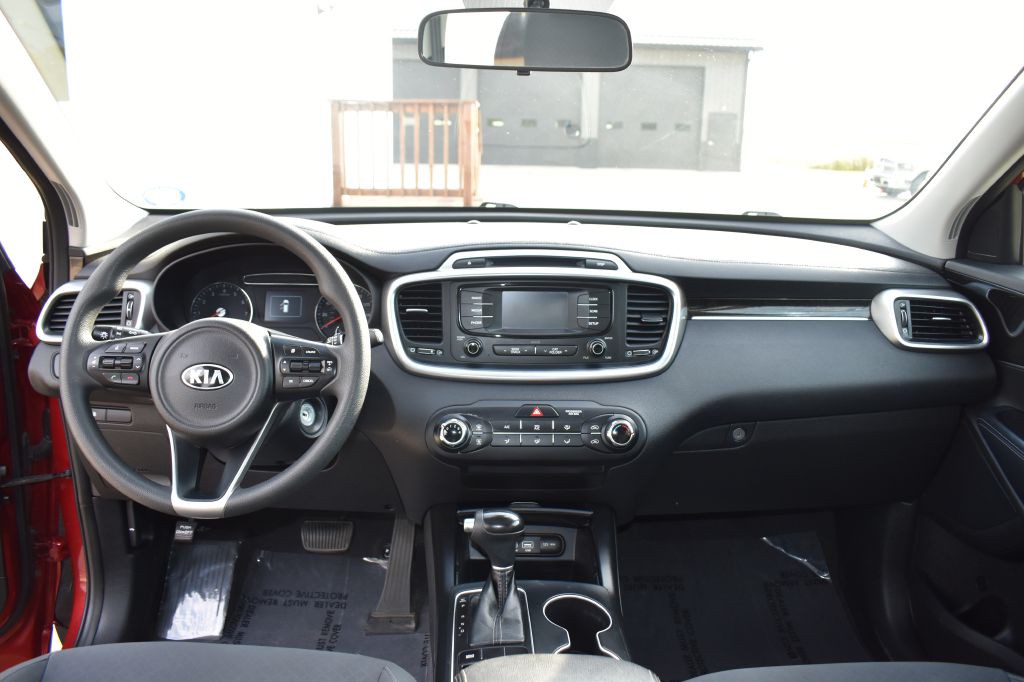 2017 Kia Sorento Image 22