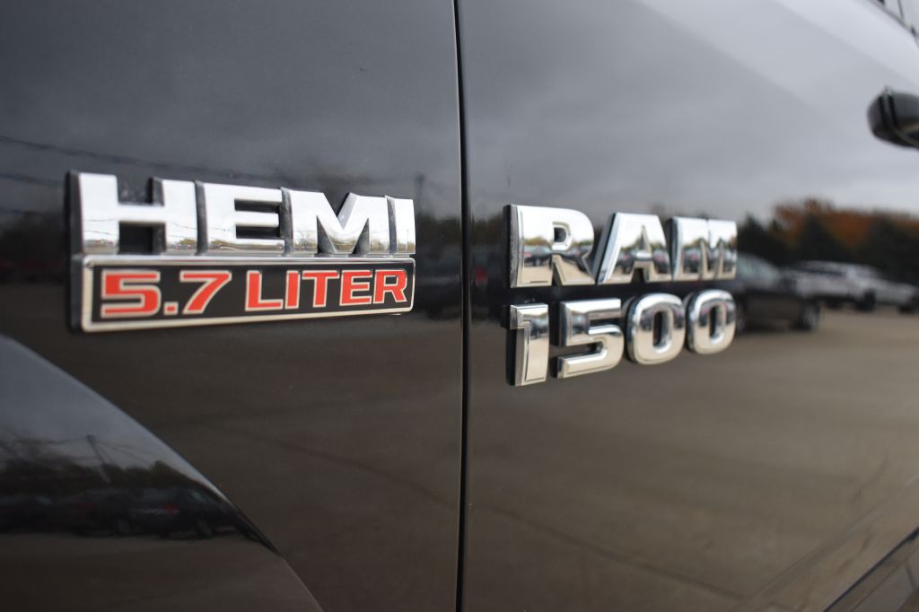 2016 RAM 1500 Image 42