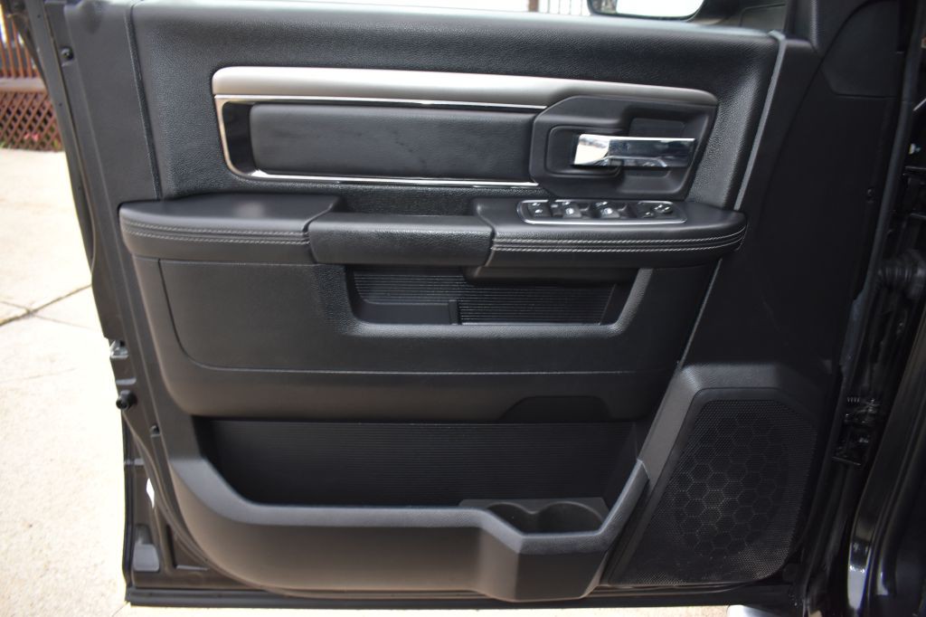 2016 RAM 1500 Image 14