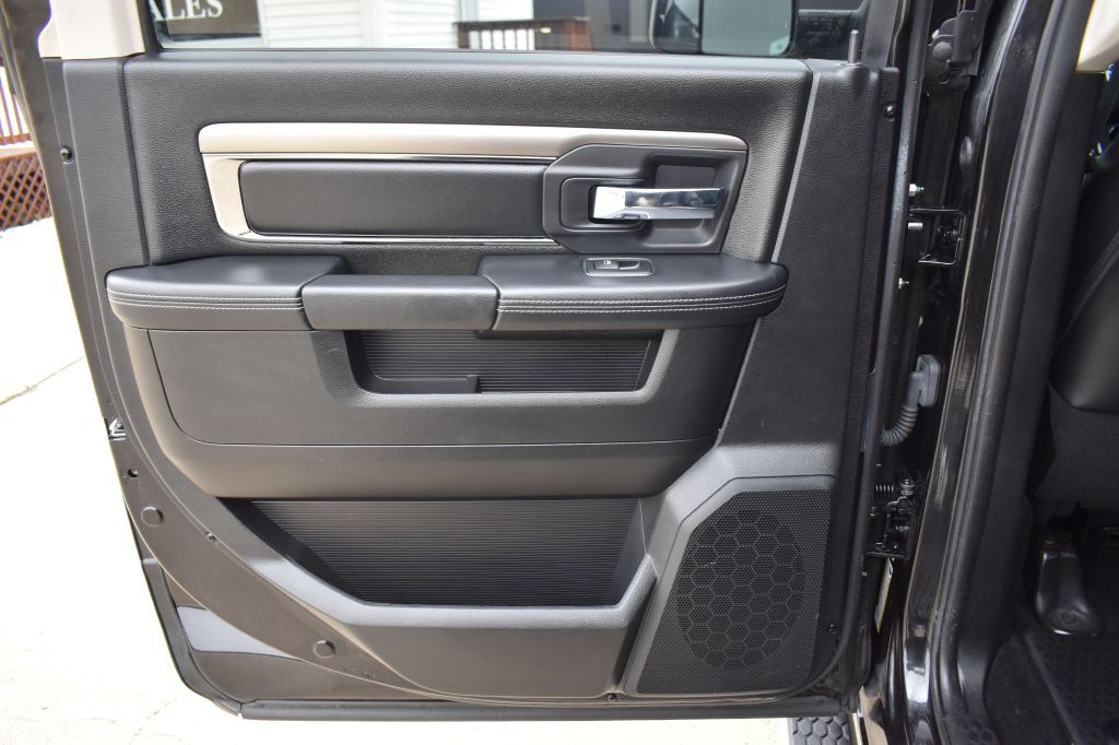 2016 RAM 1500 Image 30