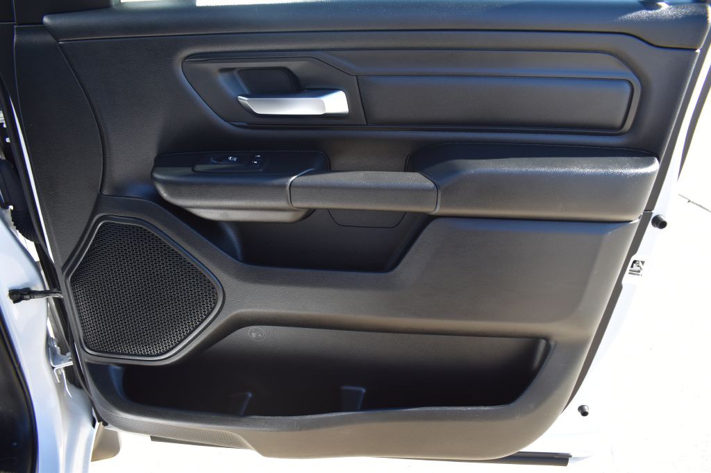 2019 RAM 1500 Image 27