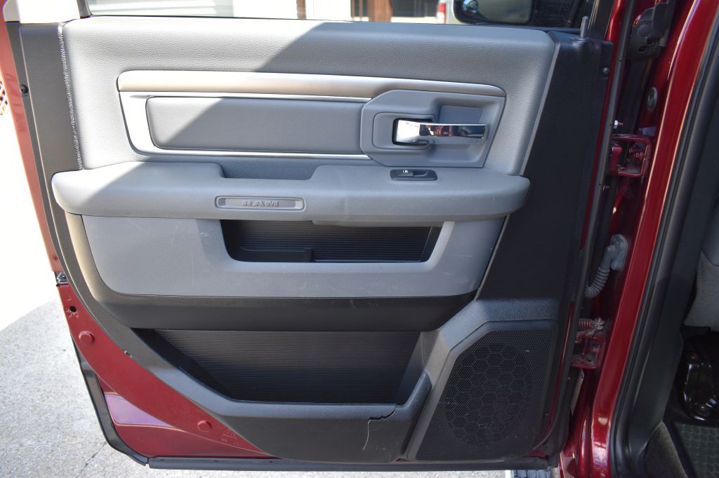 2017 RAM 1500 Image 23