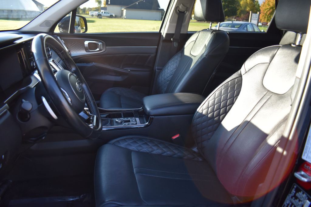 2021 Kia Sorento Image 16