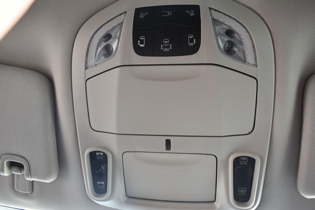 2019 Chrysler Pacifica Image 17