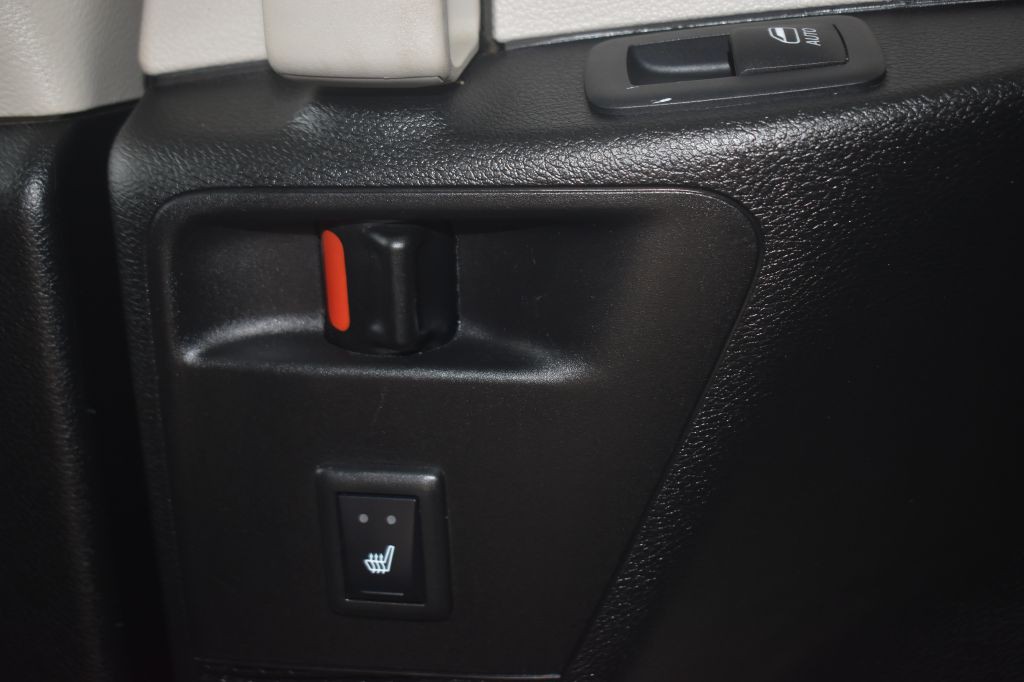 2019 Chrysler Pacifica Image 28