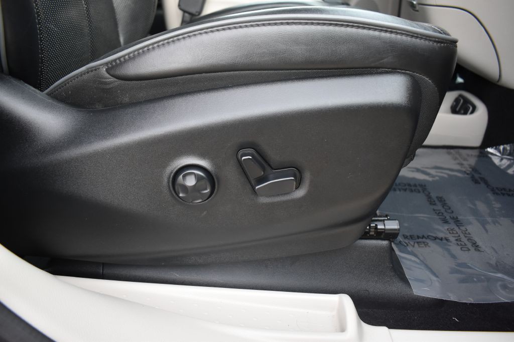 2019 Chrysler Pacifica Image 37