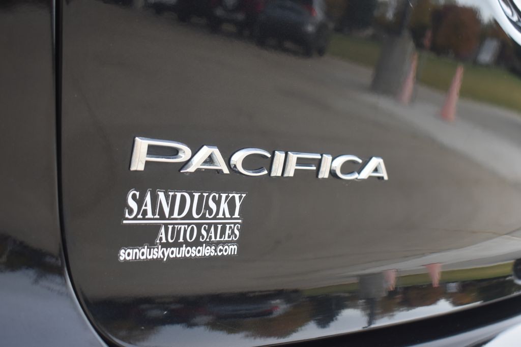 2019 Chrysler Pacifica Image 41