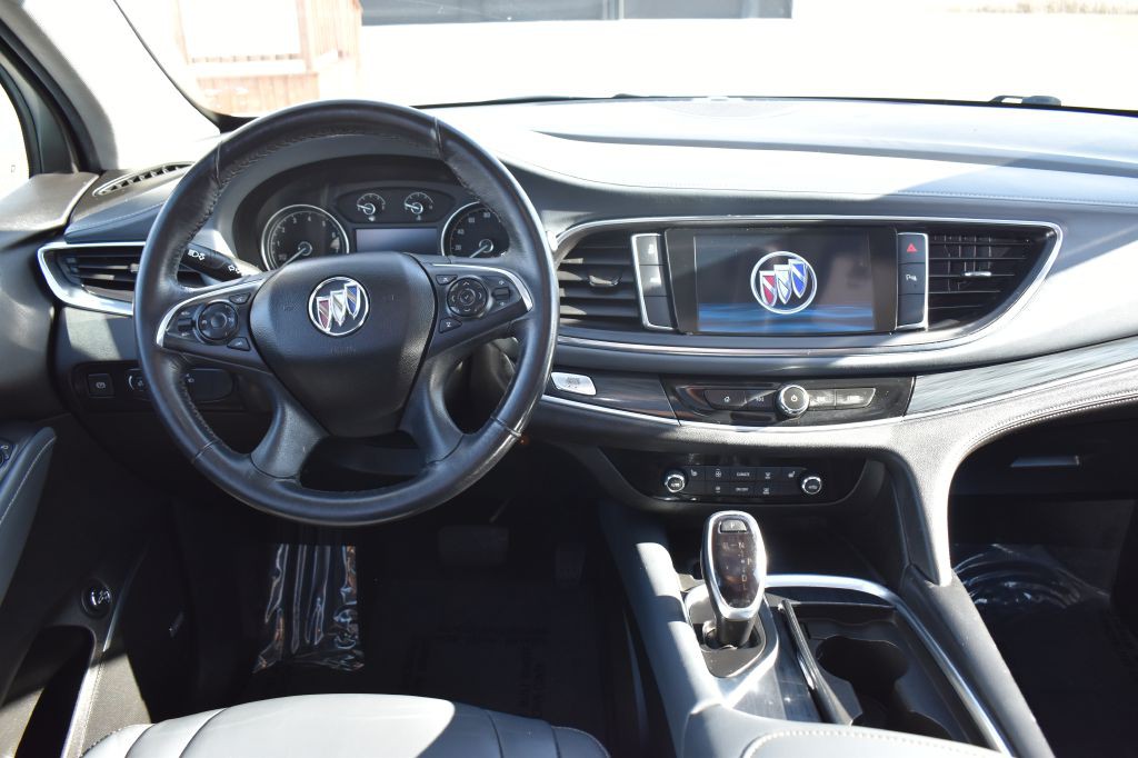 2021 Buick Enclave Image 16