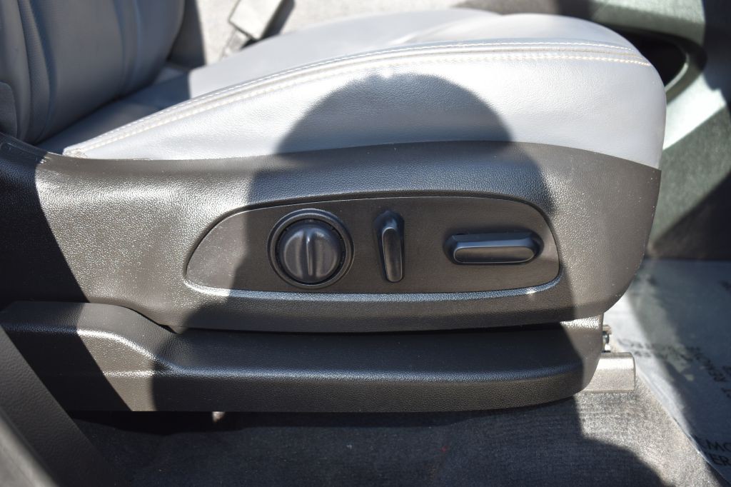 2021 Buick Enclave Image 37