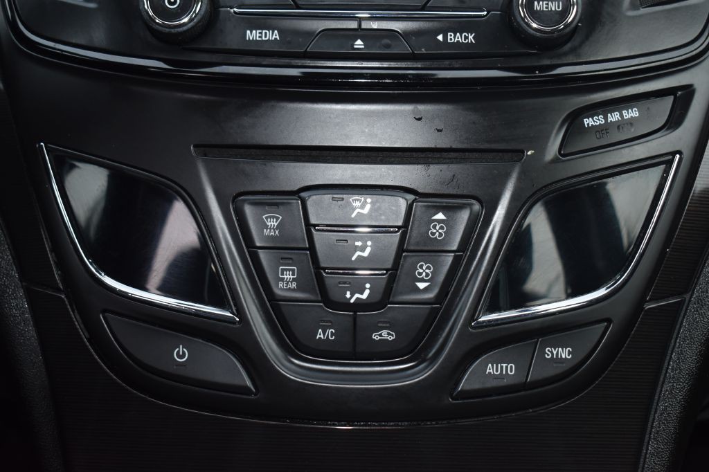 2016 Buick Regal Image 15