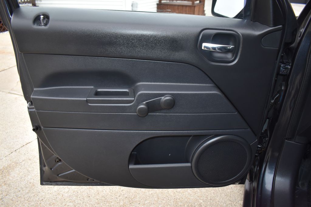 2014 Jeep Patriot Image 10