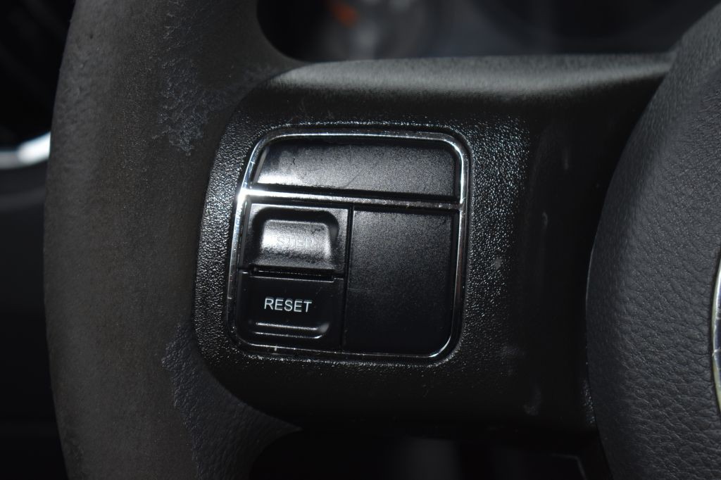 2014 Jeep Patriot Image 16