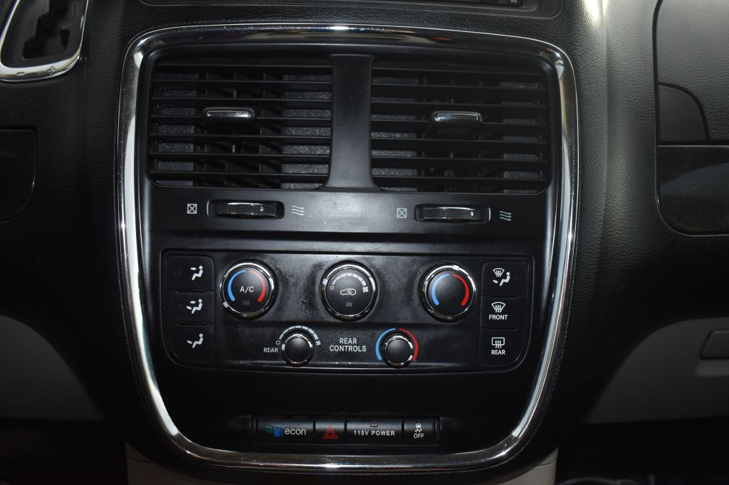 2015 Dodge Grand Caravan Image 14