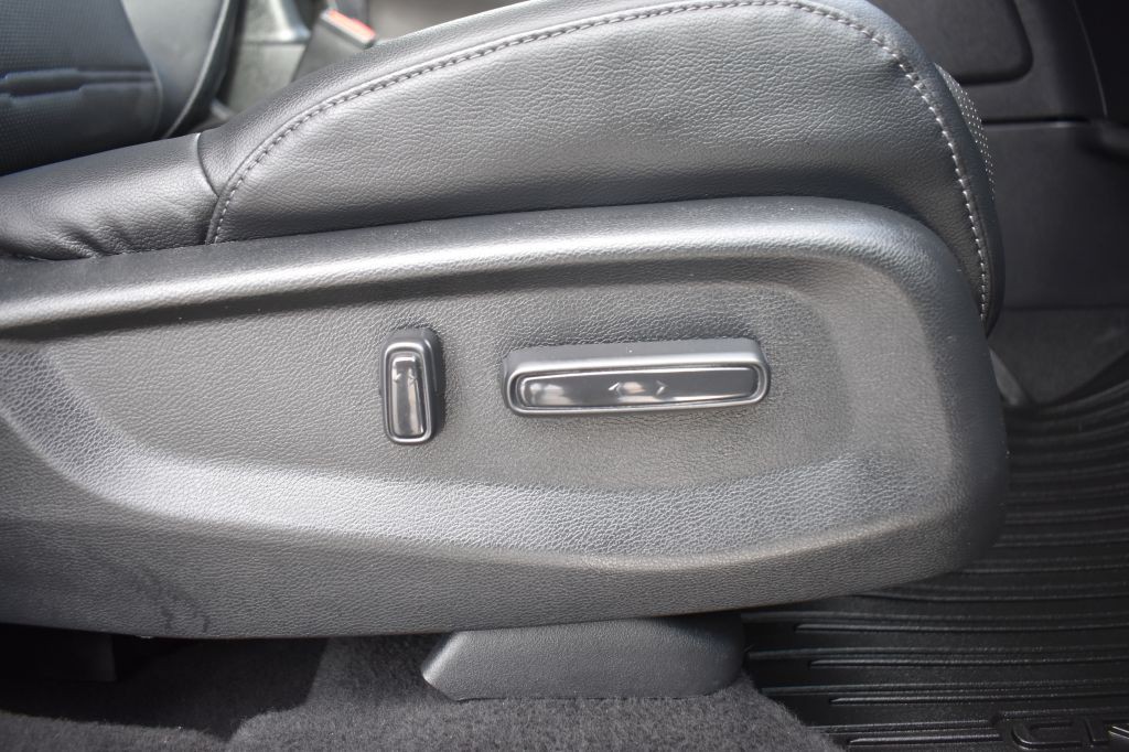 2017 Honda CR-V Image 28