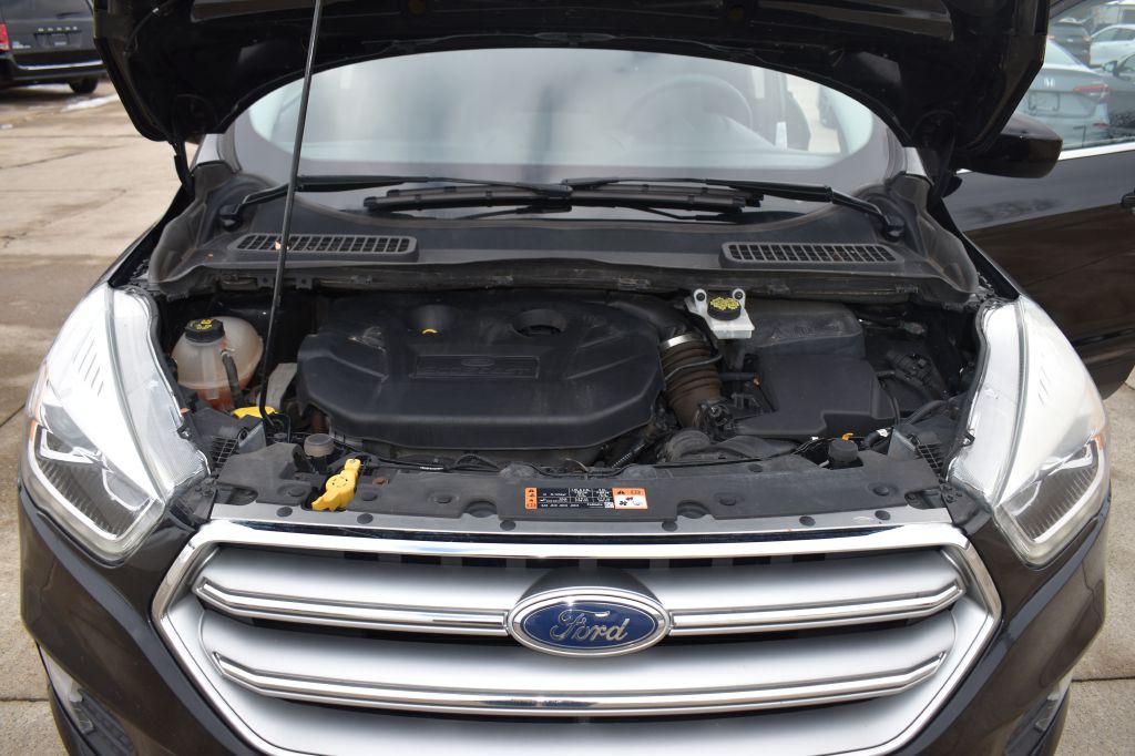 2017 Ford Escape Image 25