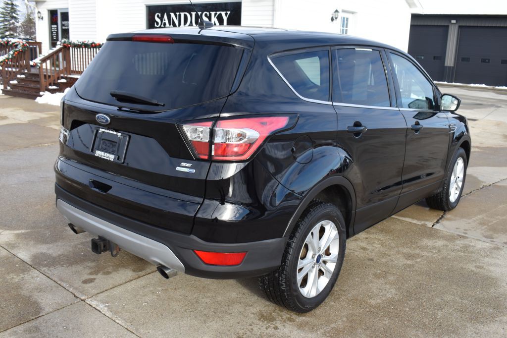 2017 Ford Escape Image 3