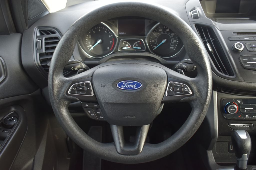 2017 Ford Escape Image 14