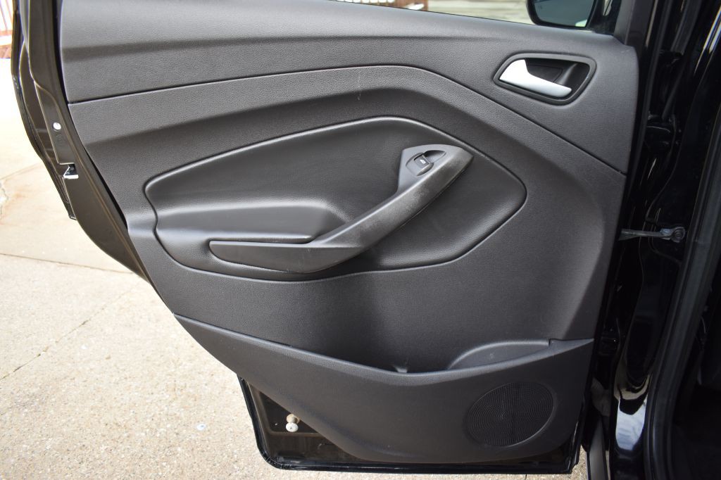 2017 Ford Escape Image 20