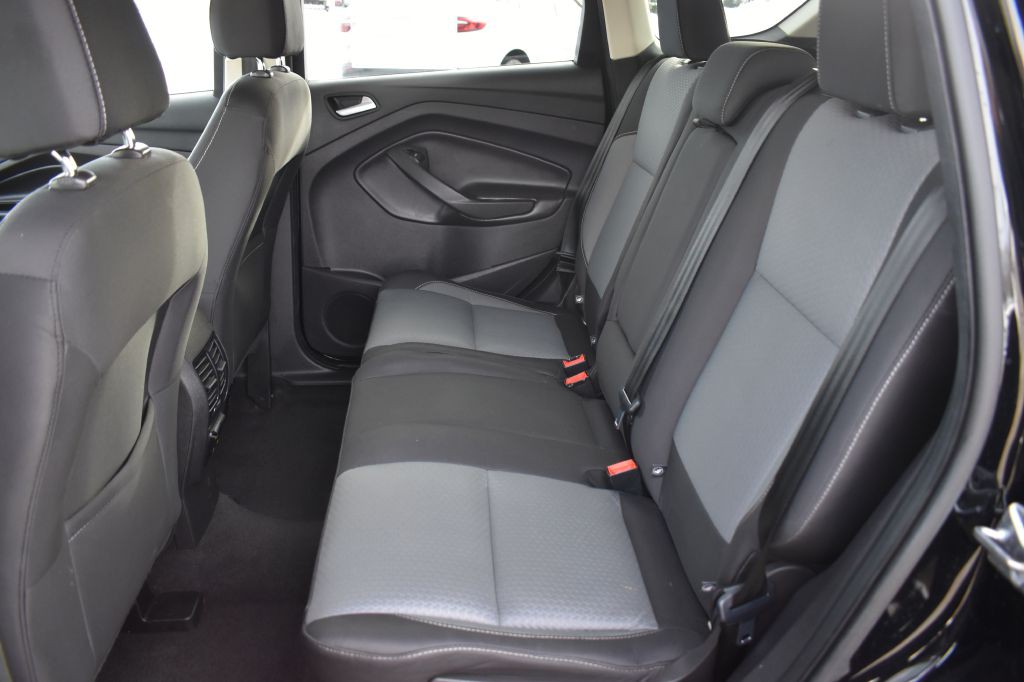 2017 Ford Escape Image 21