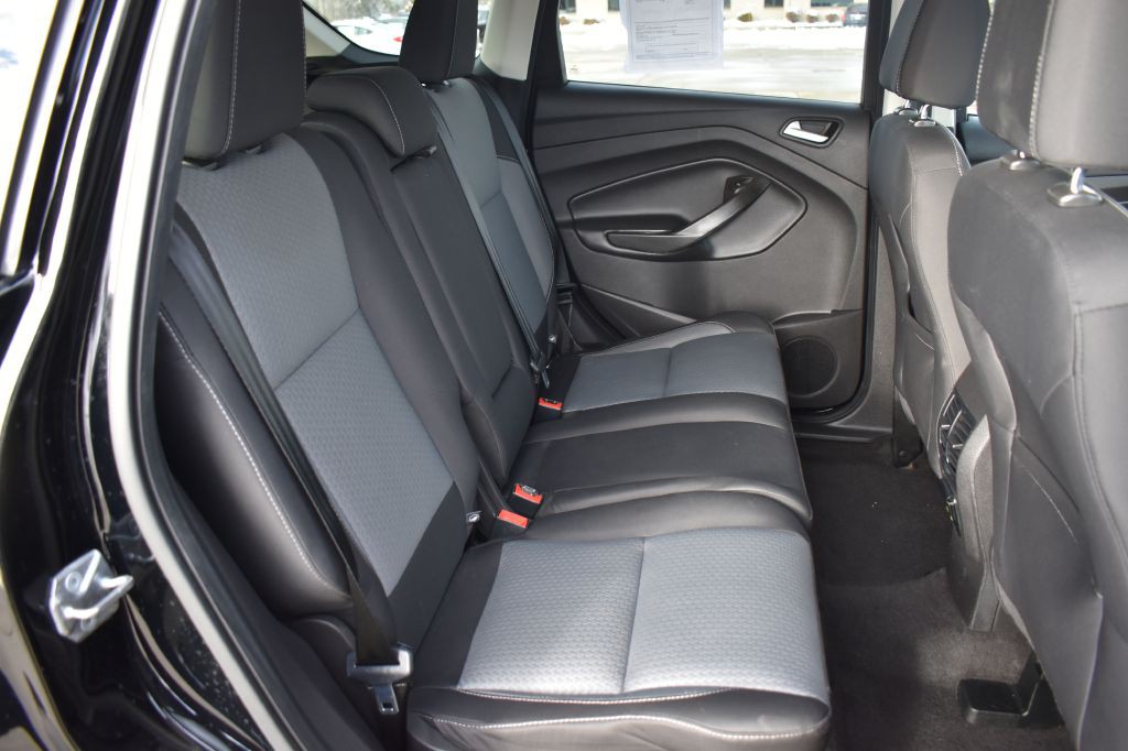 2017 Ford Escape Image 24