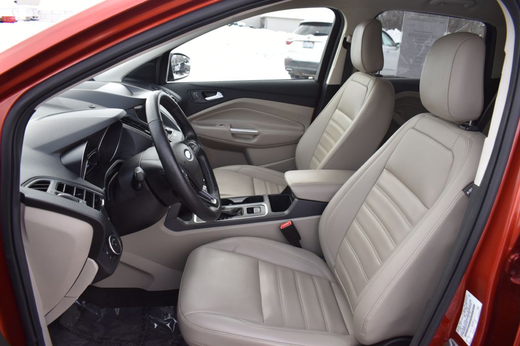 2019 Ford Escape Image 12