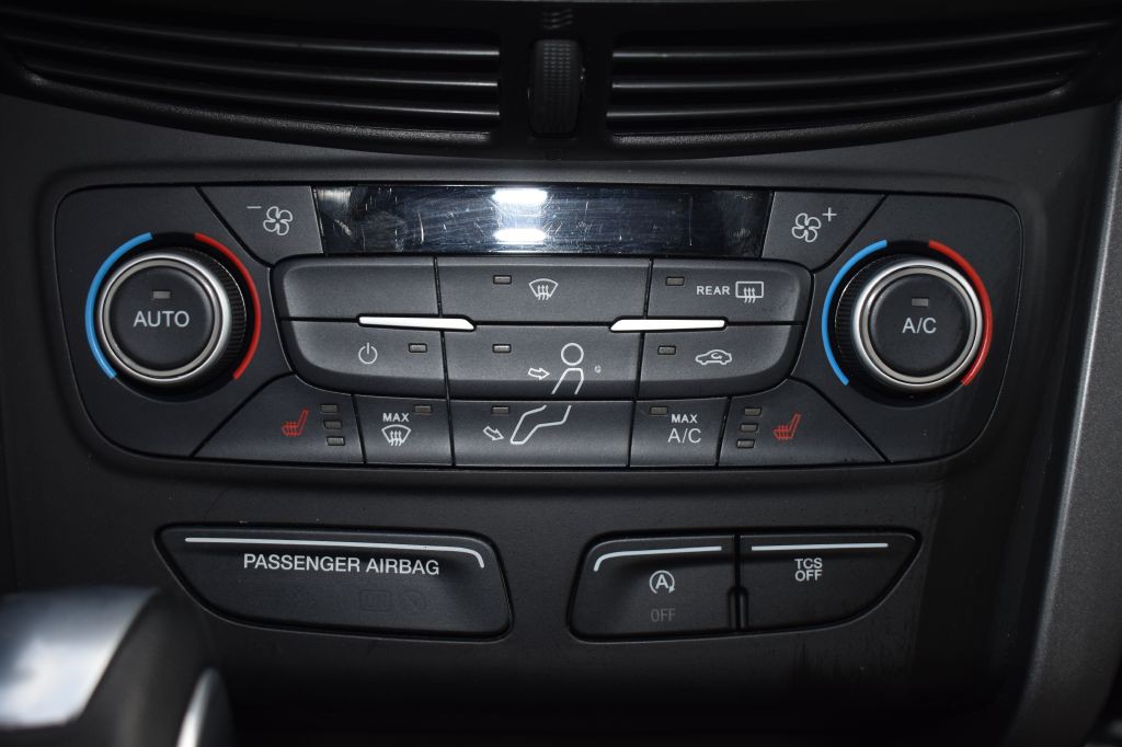 2019 Ford Escape Image 16