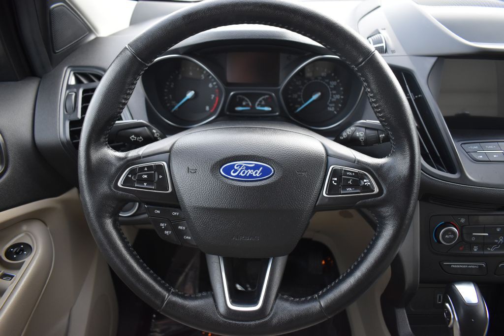 2019 Ford Escape Image 17