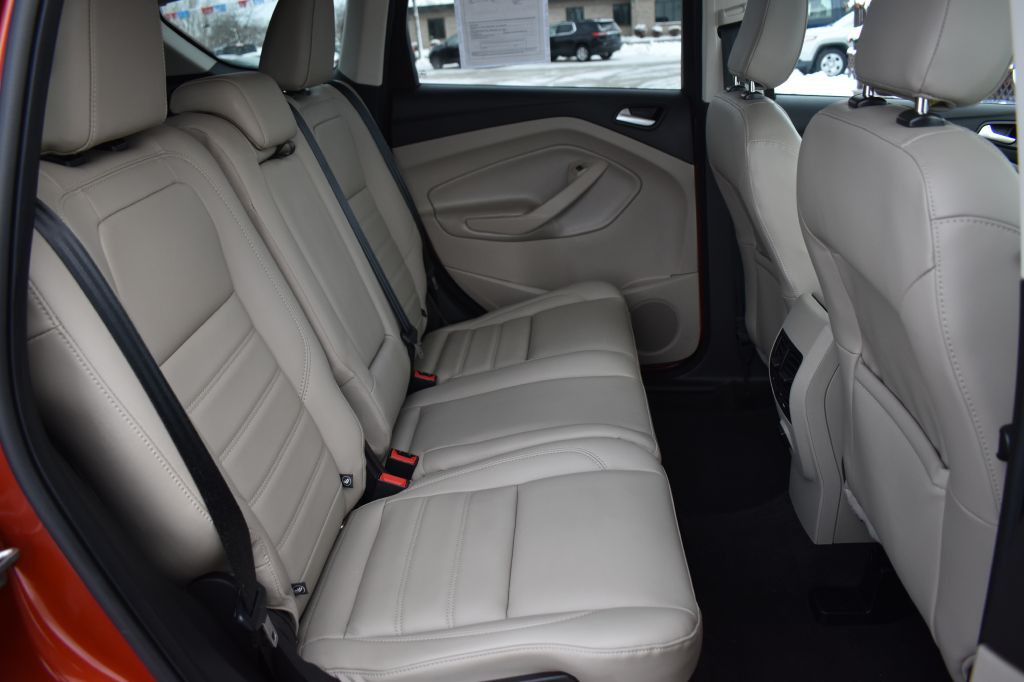 2019 Ford Escape Image 24