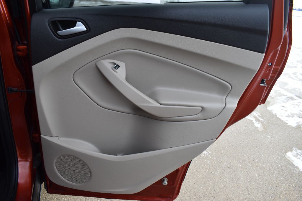 2019 Ford Escape Image 25