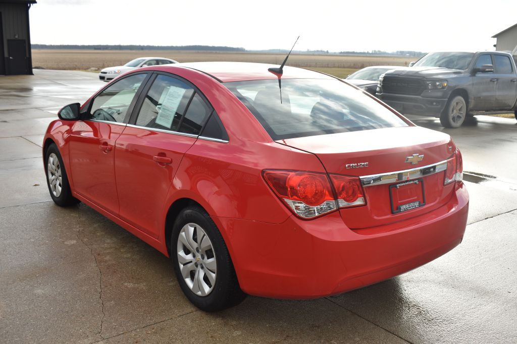 2014 Chevrolet Cruze Image 5