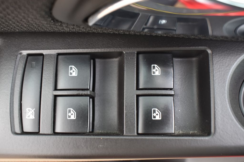 2014 Chevrolet Cruze Image 11