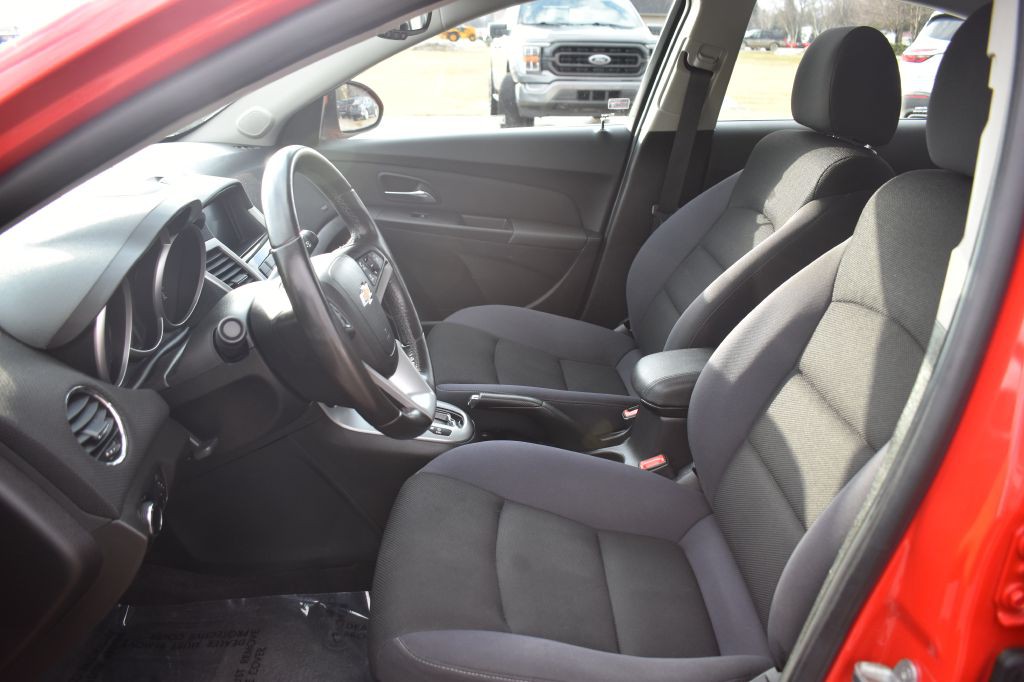2014 Chevrolet Cruze Image 13