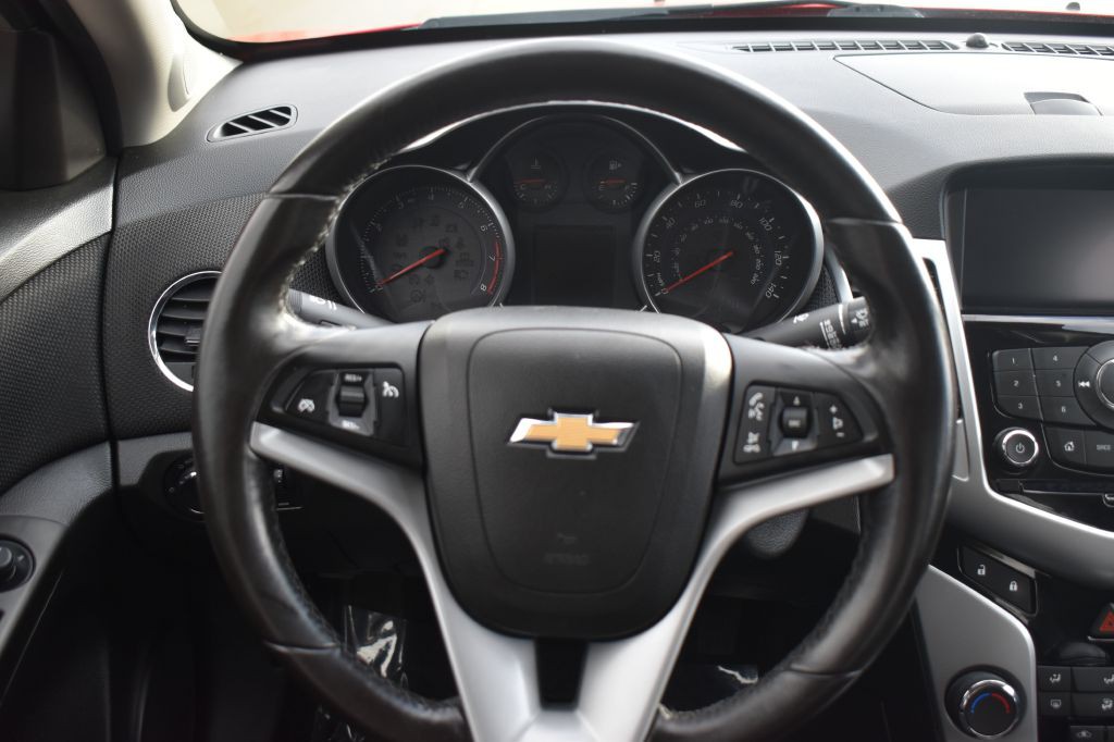 2014 Chevrolet Cruze Image 16