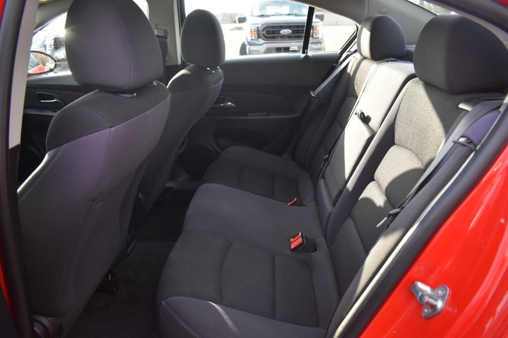 2014 Chevrolet Cruze Image 22