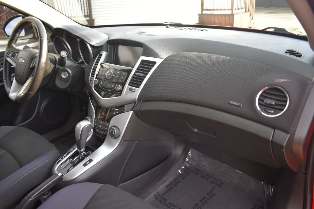 2014 Chevrolet Cruze Image 29