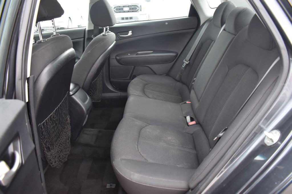 2020 Kia Optima Image 20