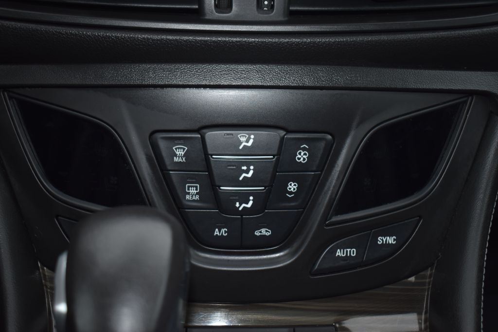 2020 Buick Envision Image 18