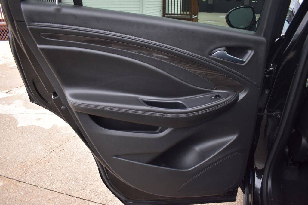 2020 Buick Envision Image 22