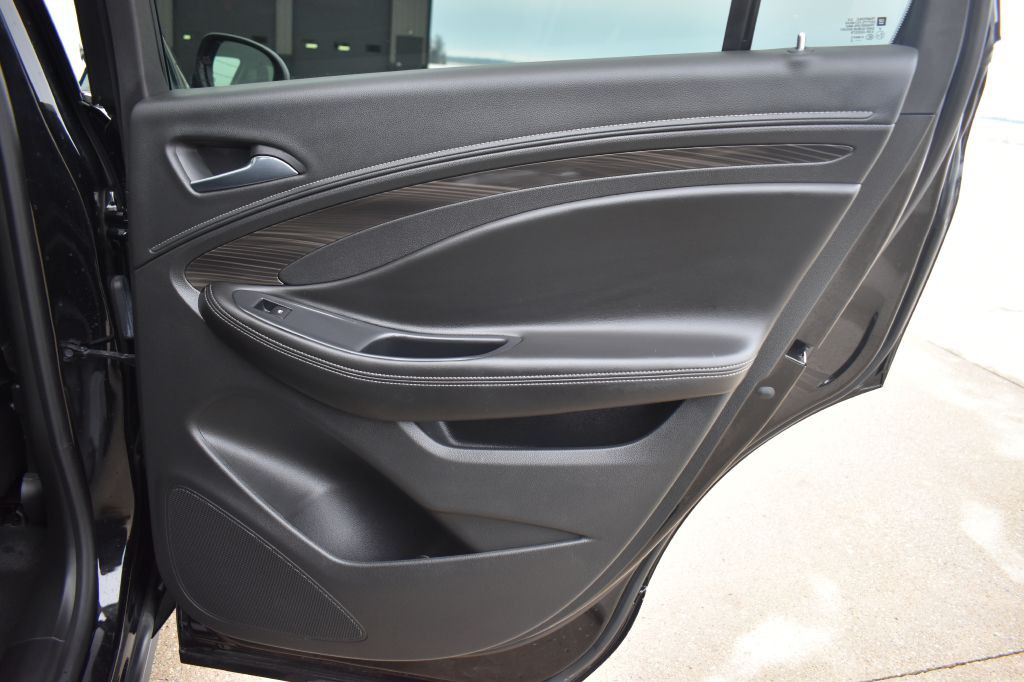 2020 Buick Envision Image 29