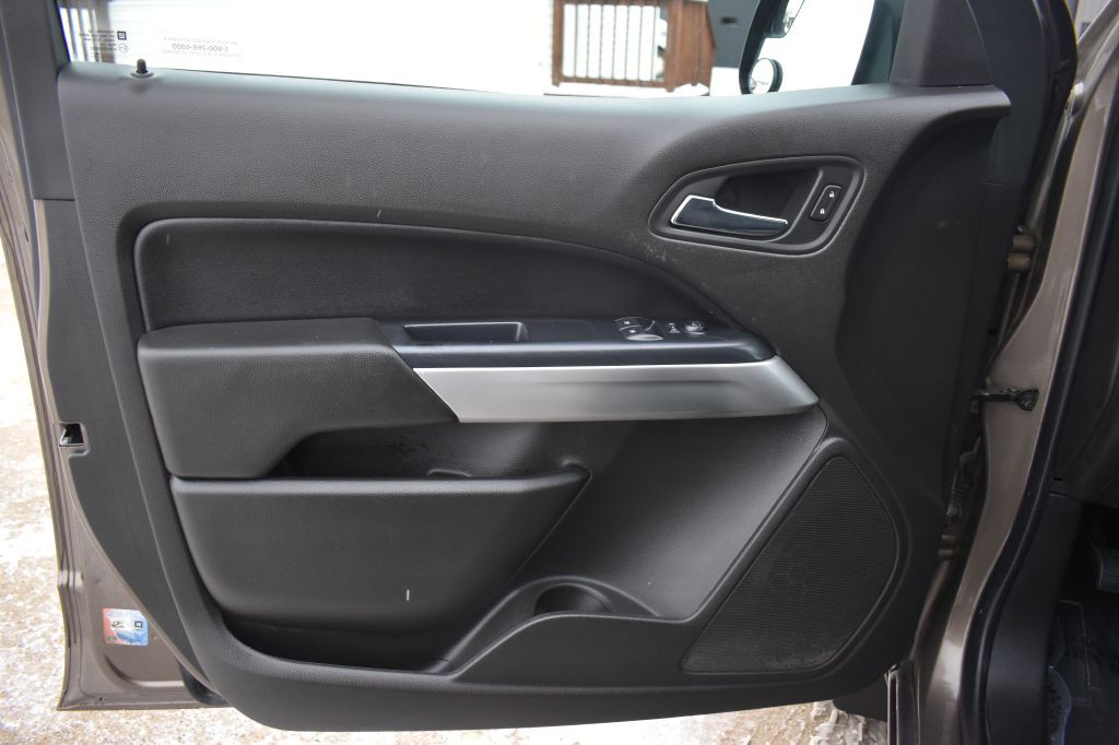 2015 Chevrolet Colorado Image 10