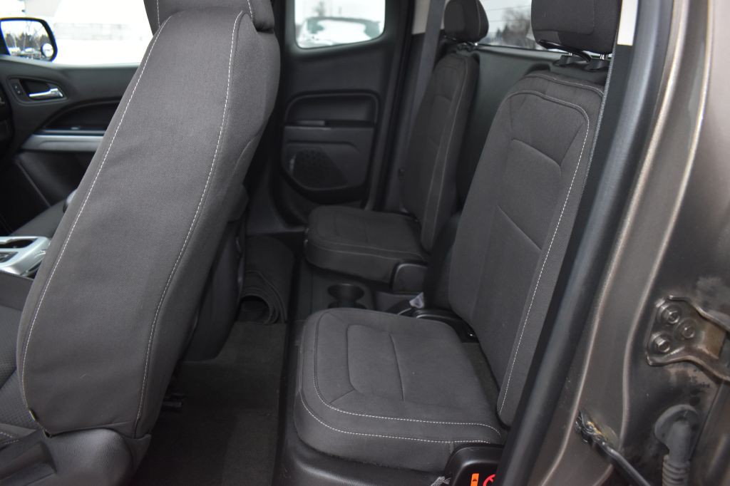 2015 Chevrolet Colorado Image 22