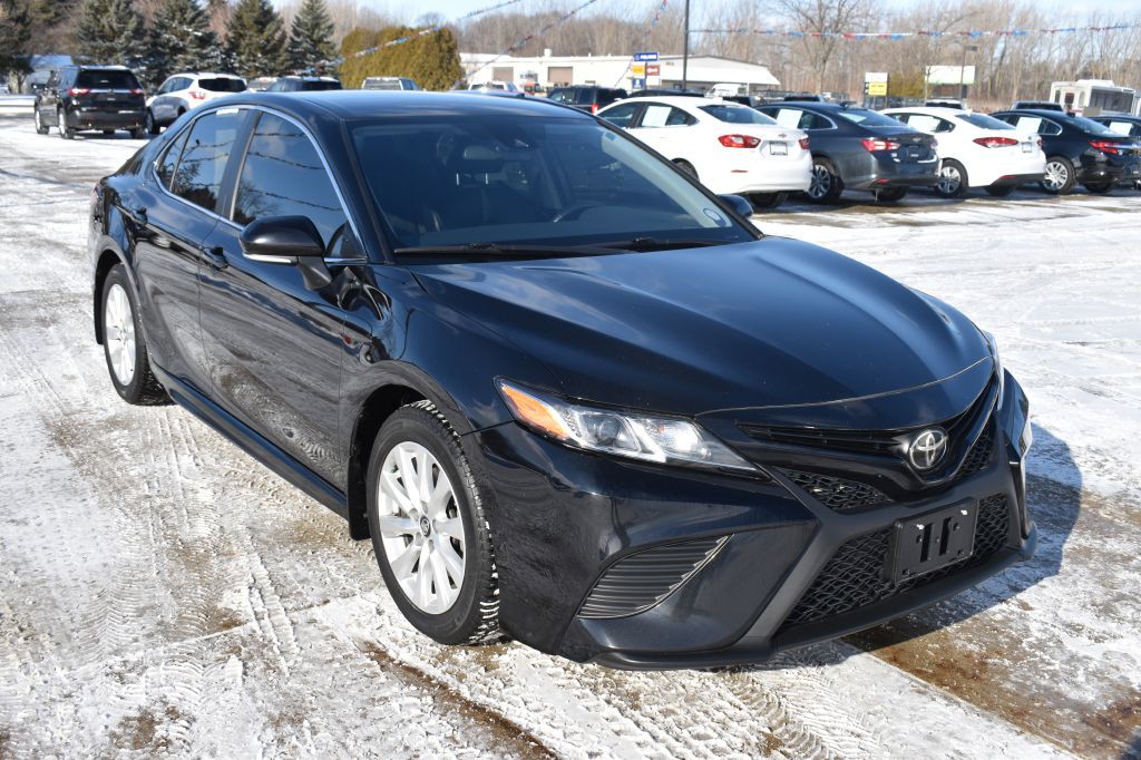 2020 Toyota Camry Image 1