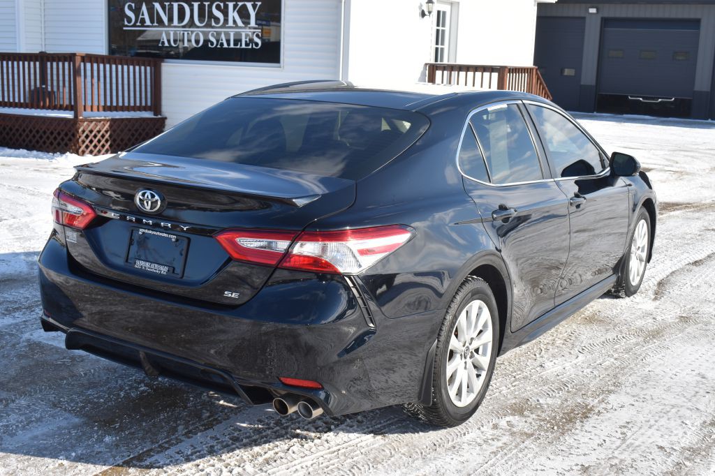 2020 Toyota Camry Image 3