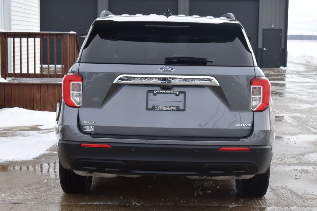 2022 Ford Explorer Image 4