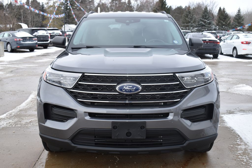 2022 Ford Explorer Image 8