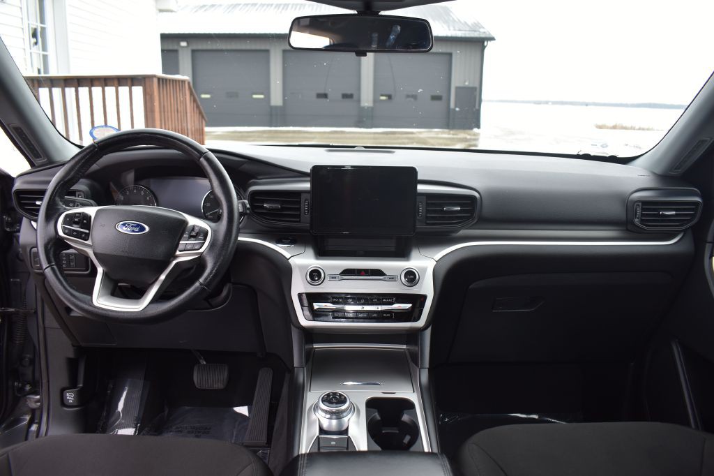 2022 Ford Explorer Image 22