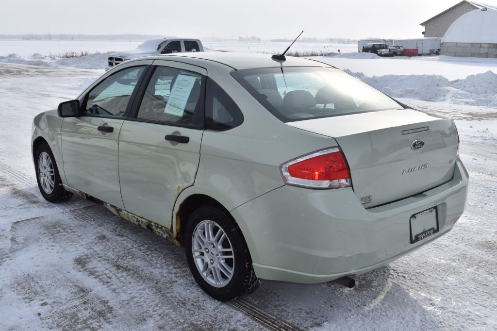 2011 Ford Focus Image 5