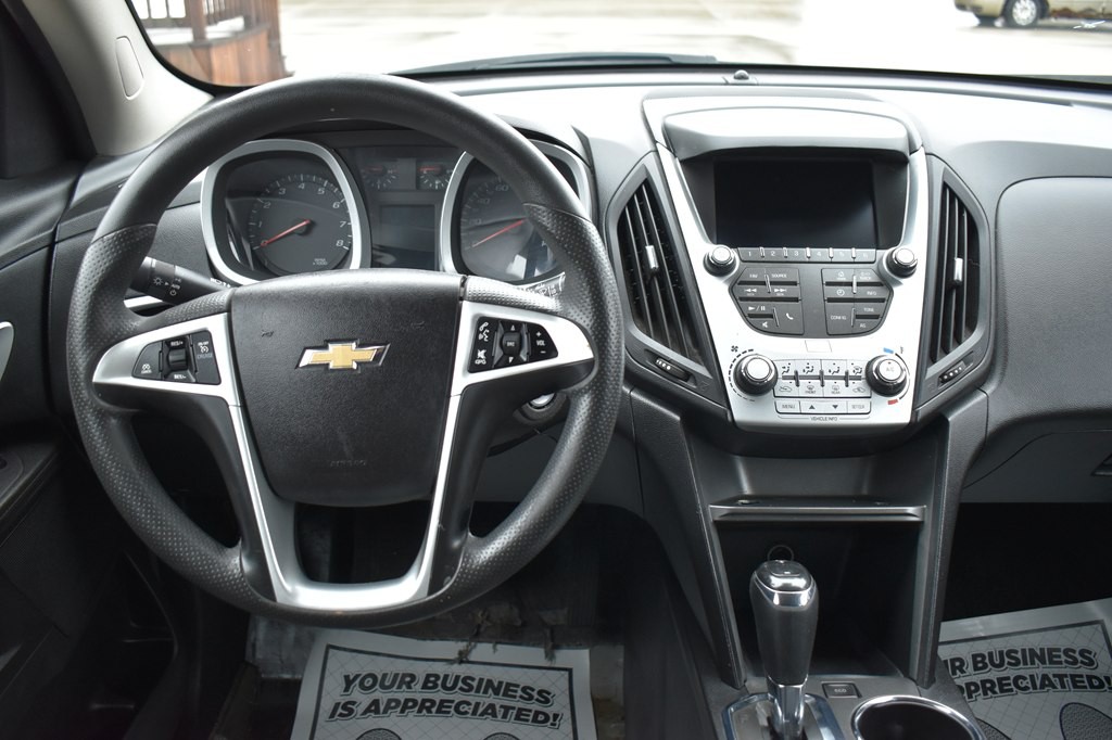 2017 Chevrolet Equinox Image 13